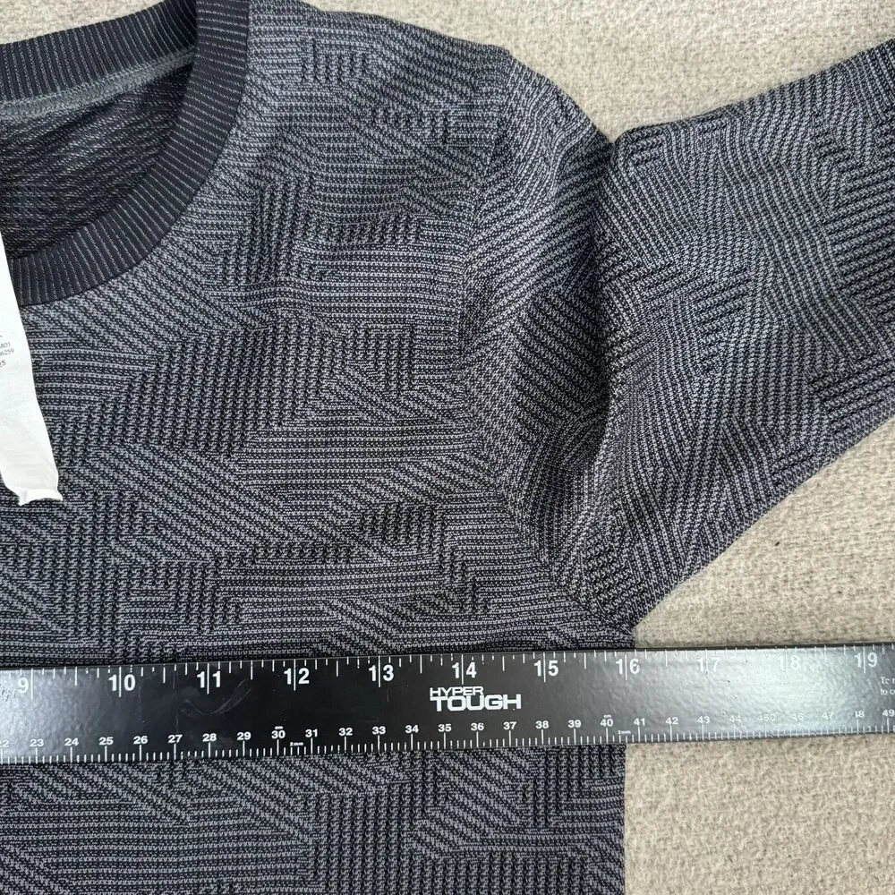 Lululemon Swiftly Breathe Top Long Sleeve Gray Black Gym Yoga Active Woman 4